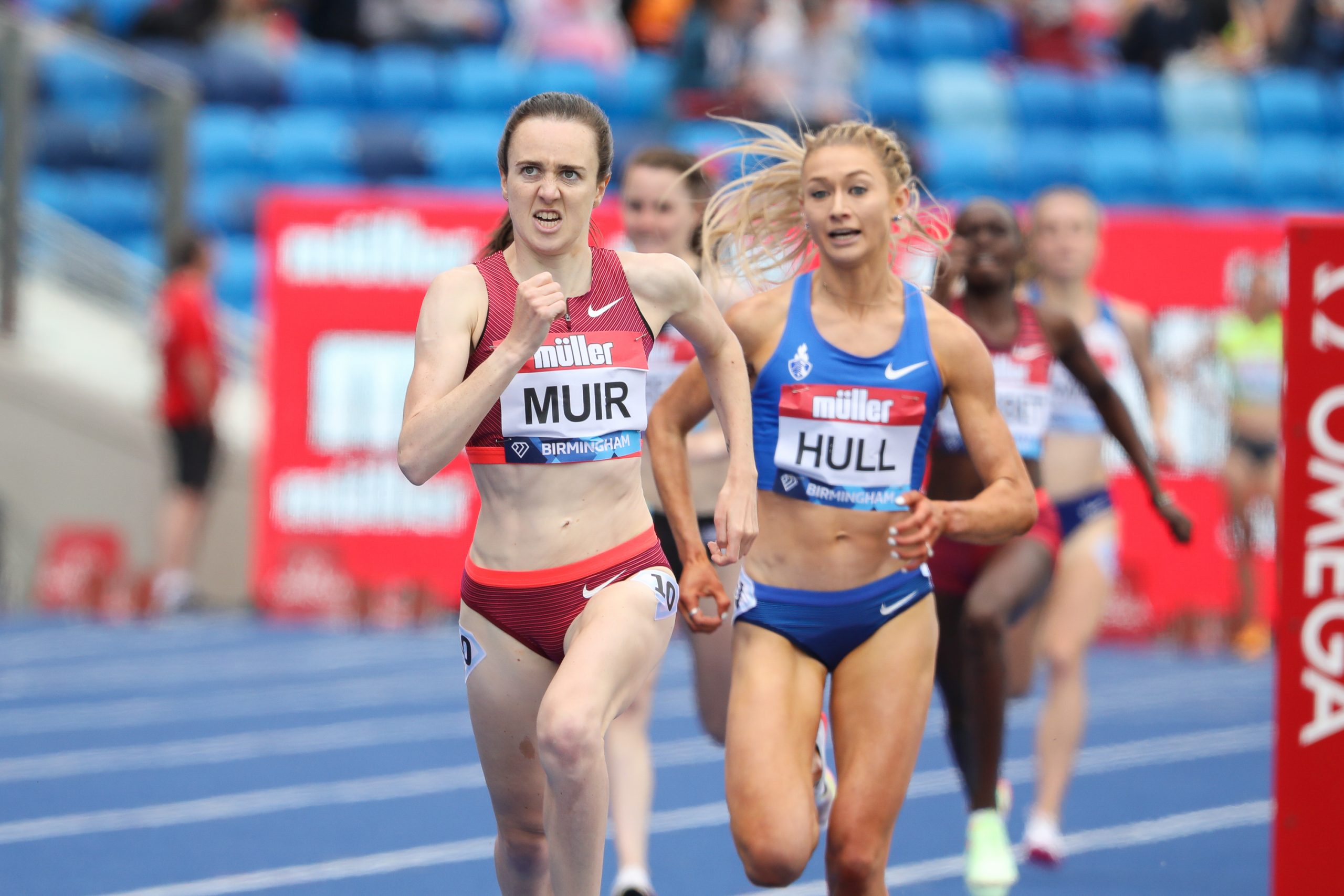 Laura Muir wins the womens 1500mm in a time of 4.02.82 